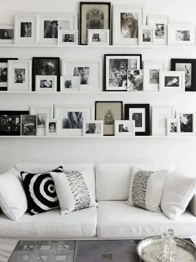 Quadro-de-fotos-em-preto-e-branco-complementam-com-estilo-a-decoração-da-sala-de-estar.-Fonte-Pinterest