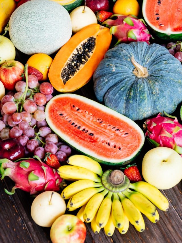 frutas-sortidas-e-mistas_74190-6955