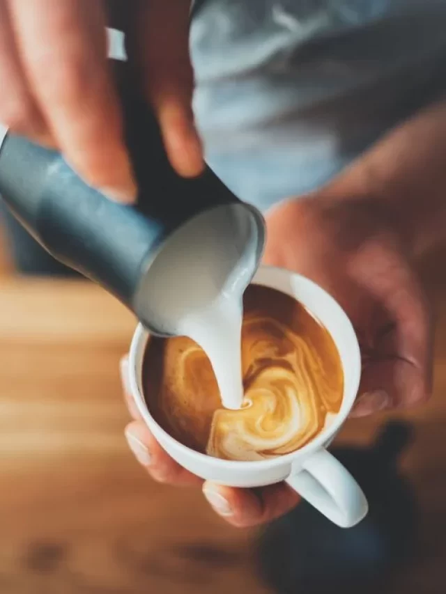 cafe-com-leite-mau-halito