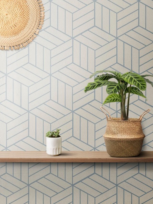 parede-azul-geometrica-com-prateleira-de-madeira_53876-126205